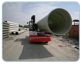 Large pipe handling with SLD sideloader